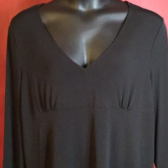 LIZ LANGE MATERNITY TOP SIZE 2X - Picture 2 of 4